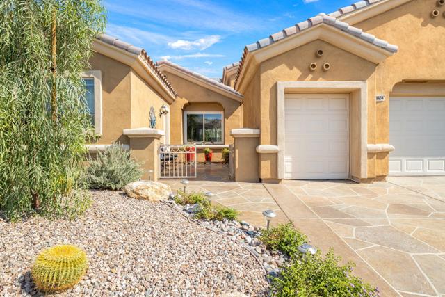 78634 Falsetto Drive, Palm Desert CA: https://media.crmls.org/mediaz/7245c114-31bb-4858-9263-95cc2a831c00.jpg