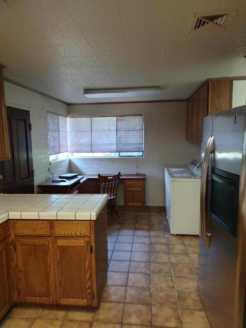 861 Enterprise Road, Hollister CA: https://media.crmls.org/mediaz/72470c57-26a3-4127-941c-2c4065bb34cb.jpg