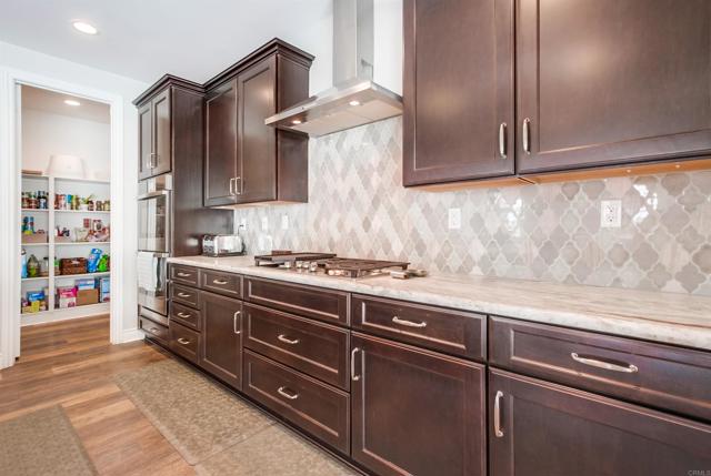 Detail Gallery Image 8 of 65 For 280 Shetland, Fallbrook,  CA 92028 - 4 Beds | 3/1 Baths