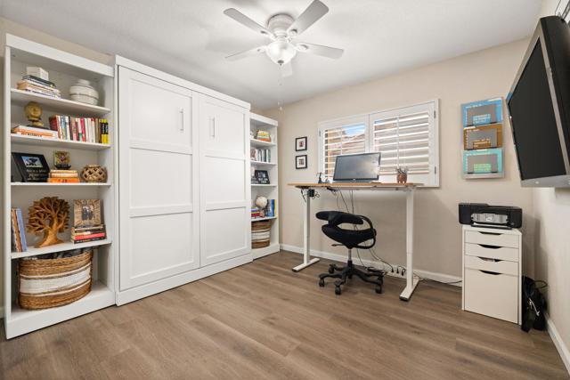 42639 Devonshire Street, Palm Desert CA: https://media.crmls.org/mediaz/72472eea-6d94-482b-92bf-08aaab89a9fa.jpg