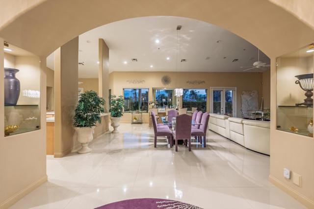 79505 Saint Margarets Bay, Bermuda Dunes CA: https://media.crmls.org/mediaz/7247a13c-559d-4c88-9bad-846c948ad5f0.jpg