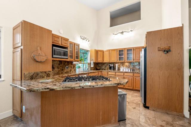 1358 Metcalf Road, San Jose CA: https://media.crmls.org/mediaz/7249f66e-4b96-49b4-8859-287d49fecb38.jpg