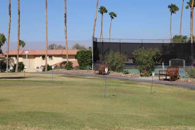 73167 Alice Marble Lane, Palm Desert CA: https://media.crmls.org/mediaz/724a0925-0ae2-444d-962a-b3e2bc17b7c1.jpg
