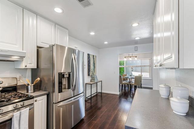 5651 Sunflower Lane, San Jose CA: https://media.crmls.org/mediaz/724a200f-bd23-42e4-821b-00f51ee6ec16.jpg