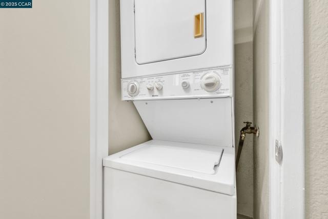 3641 Clayton Rd, Concord CA: https://media.crmls.org/mediaz/724a65c8-d8eb-494d-86bf-29ec64cf9340.jpg