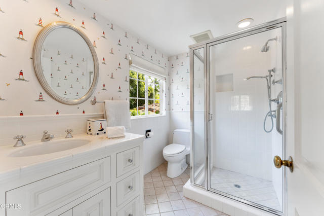 1400 Pasqualito Drive, San Marino CA: https://media.crmls.org/mediaz/724a9057-492f-46ca-97c9-a96e3c4a5cd2.jpg