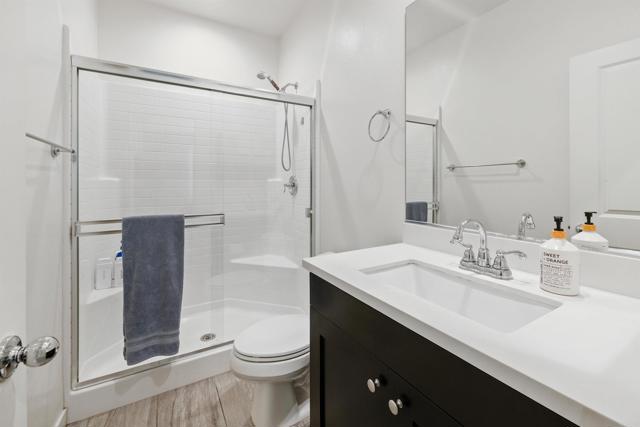 Detail Gallery Image 18 of 48 For 4192 Camino Campana, Oceanside,  CA 92057 - 4 Beds | 3 Baths