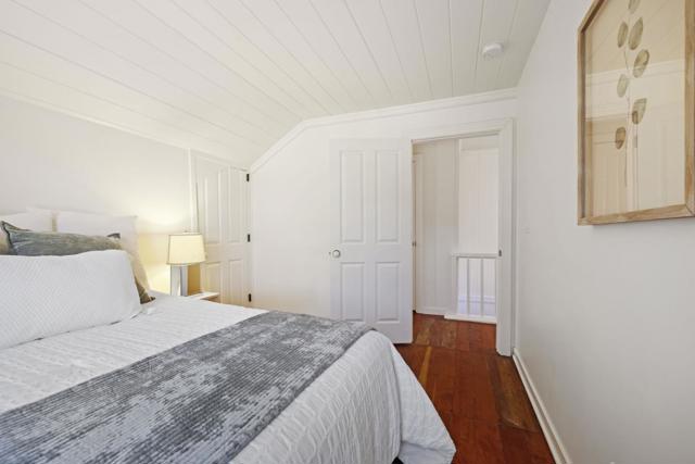 2551 Grant Street, Calistoga CA: https://media.crmls.org/mediaz/724cba31-452d-420b-b1e1-84e8817d5ecc.jpg