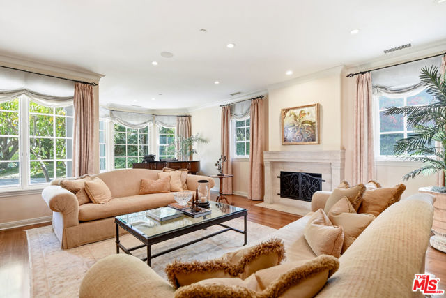 Image 6 of 42 For 3843 Rock Hampton Drive