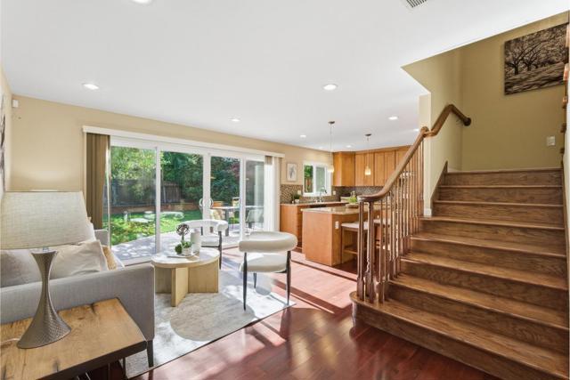 3776 La Donna Avenue, Palo Alto CA: https://media.crmls.org/mediaz/724d48b3-2213-4805-9e5d-8714615decf0.jpg