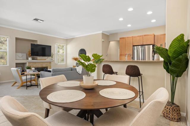 12737 Savannah Creek Drive, San Diego CA: https://media.crmls.org/mediaz/724d8861-06d2-47a0-9923-7c6bf08420fa.jpg