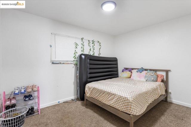 812 Delaware St, Fairfield CA: https://media.crmls.org/mediaz/724ef6dd-1bc5-4efe-a26a-99e0cb39a5bd.jpg