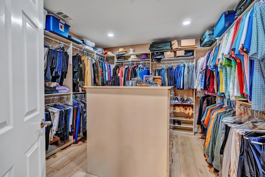 MLS #219132665DA image #22