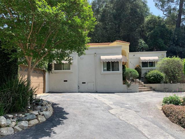 5414 Palm Drive, La Canada Flintridge CA: https://media.crmls.org/mediaz/724f38e4-413b-4fc8-8a23-797a087e7424.jpg