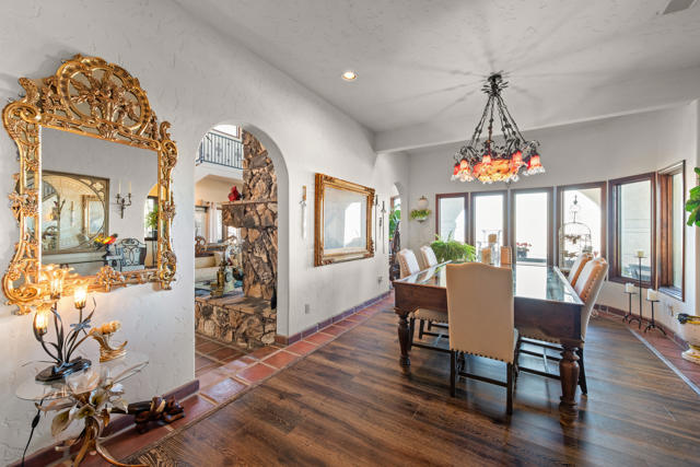 Dining Room W/Wood Floor