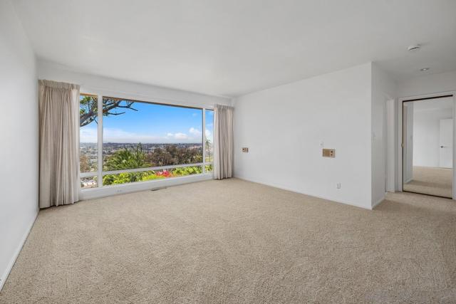 6371 Dwane Ave, San Diego CA: https://media.crmls.org/mediaz/7250167f-1625-4f2a-8378-b881c7a5c0e3.jpg
