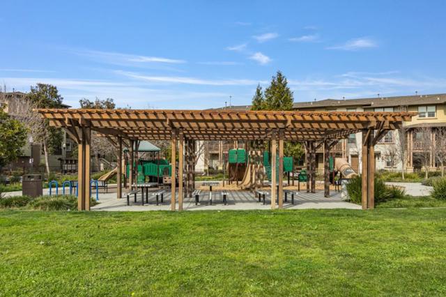 767 Modern Ice Drive, San Jose CA: https://media.crmls.org/mediaz/72509ace-6ad9-4558-9303-4c724465019f.jpg