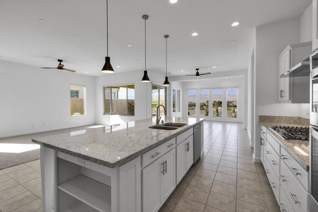87 Zinfandel, Rancho Mirage, CA 92270