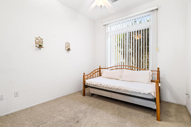 80190 Royal Birkdale Drive, Indio CA: https://media.crmls.org/mediaz/7251e293-6143-42e5-ad98-bd399a0b8a4f.jpg