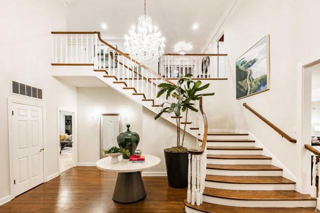 1045 Lassen Drive, Menlo Park CA: https://media.crmls.org/mediaz/72530965-dff2-4cae-837c-4baa86cecfb0.jpg