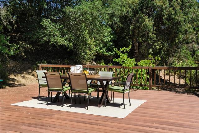 5529 Feather Court, Castro Valley CA: https://media.crmls.org/mediaz/72533cc8-d489-480a-b331-d9c6511a4f0a.jpg
