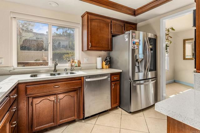 Detail Gallery Image 9 of 40 For 5304 Lavade Ln, Bonita,  CA 91902 - 3 Beds | 2/1 Baths