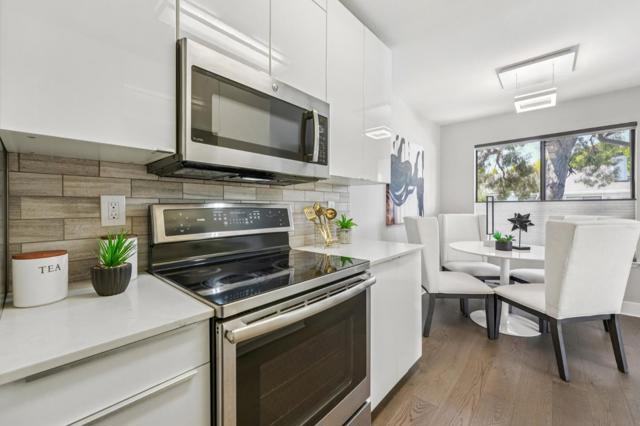 100 Schooner Court, Richmond CA: https://media.crmls.org/mediaz/725528b3-b6ab-417c-82f6-a6a6422ffb94.jpg