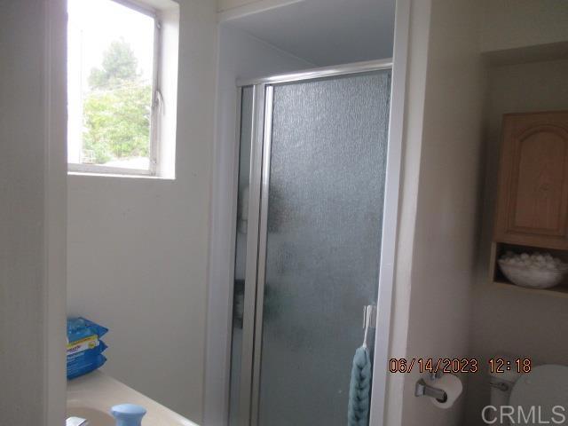 Detail Gallery Image 7 of 18 For 112 Country Club Dr, Chula Vista,  CA 91911 - 4 Beds | 3 Baths