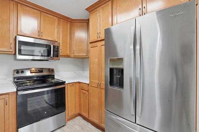 Detail Gallery Image 2 of 33 For 3435 Capalina Rd #10,  San Marcos,  CA 92069 - 2 Beds | 1 Baths