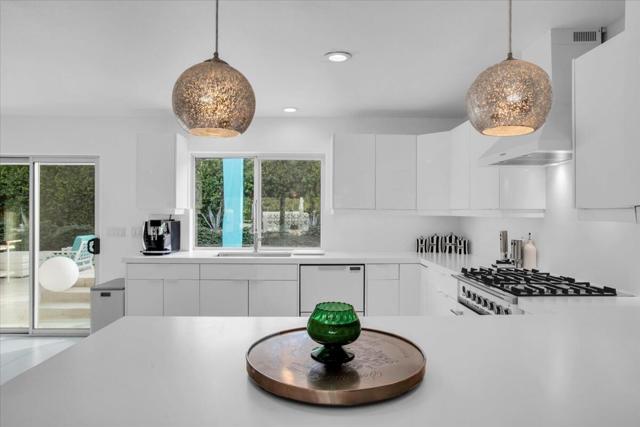 68159 Mountain View Road, Cathedral City CA: https://media.crmls.org/mediaz/72581d05-a24d-4c5b-9f15-3385e065ffd4.jpg