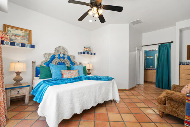 Image 23 of 35 For 51905 Avenida Obregon
