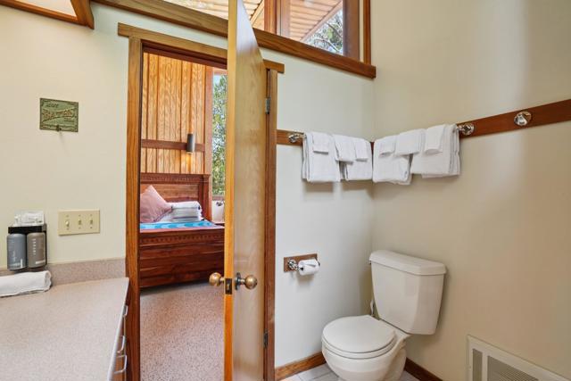 55491 Howland, Idyllwild CA: https://media.crmls.org/mediaz/7258bdc9-8079-46da-be23-9fc35739b12e.jpg