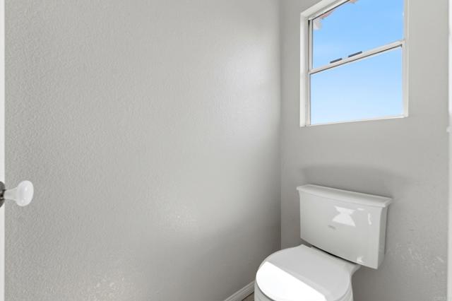 Image 39 of 57 For 12634 Intermezzo Way