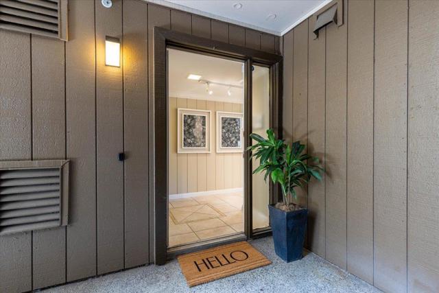3392 Brittan Avenue, San Carlos CA: https://media.crmls.org/mediaz/725a44a2-b2ba-40a2-8ae9-94530f1bb648.jpg