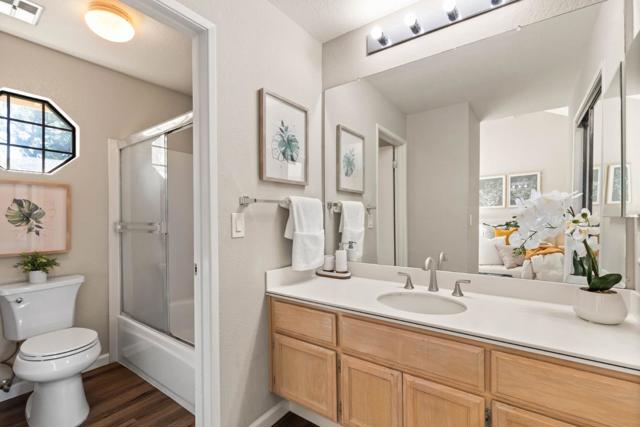 2487 Rebecca Lynn Way, Santa Clara CA: https://media.crmls.org/mediaz/725a9b83-2376-4828-8207-03060be1e349.jpg