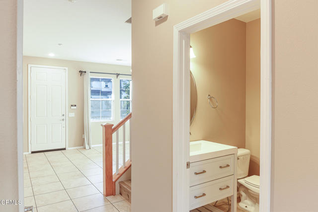 Detail Gallery Image 9 of 27 For 636 Ibiza Ln, Oxnard,  CA 93035 - 3 Beds | 2/1 Baths