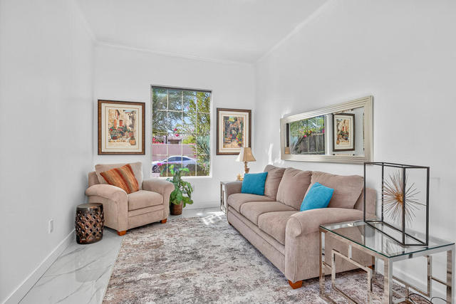 39205 Calle Popoca, Indio CA: https://media.crmls.org/mediaz/725b50e7-43db-40ad-998b-cfbf72c45576.jpg
