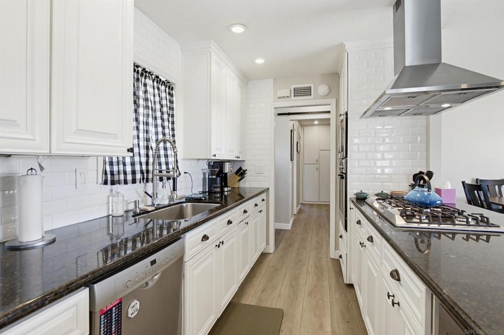 8426 Fireside Ave - photo 8