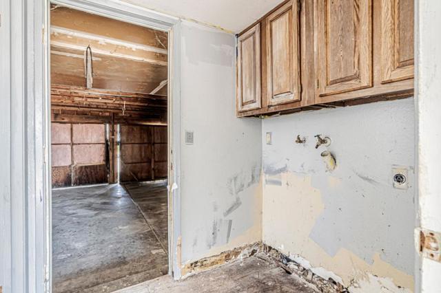 3047 Rollingwood Court, San Jose CA: https://media.crmls.org/mediaz/725bd436-70ef-4f66-8690-e95489bb4939.jpg
