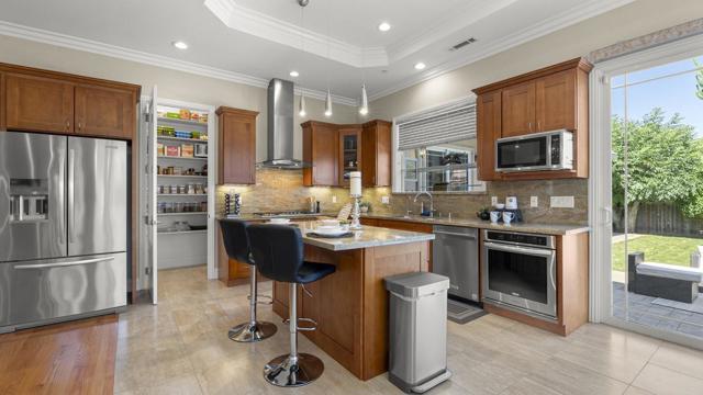Image 25 of 94 For 12714 Lantana Avenue