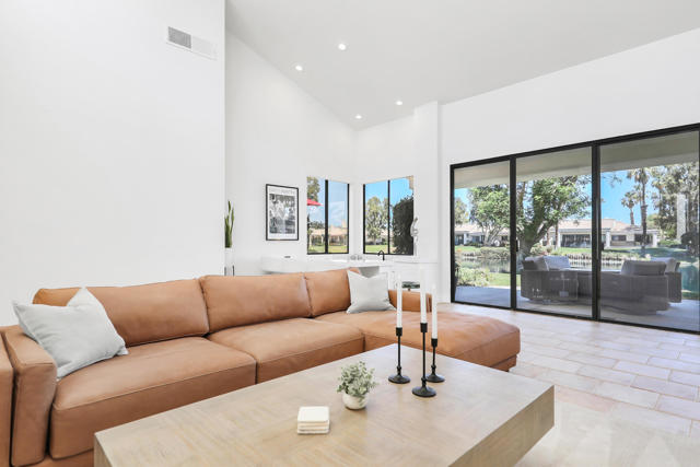 80671 Cherry Hills Drive, La Quinta CA: https://media.crmls.org/mediaz/725f3db0-379e-44dd-9da7-f3a0d20f8245.jpg
