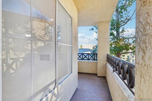 2039 Lakeridge, Chula Vista, California 91913, 3 Bedrooms Bedrooms, ,2 BathroomsBathrooms,Condominium,For Sale,Lakeridge,250001400SD