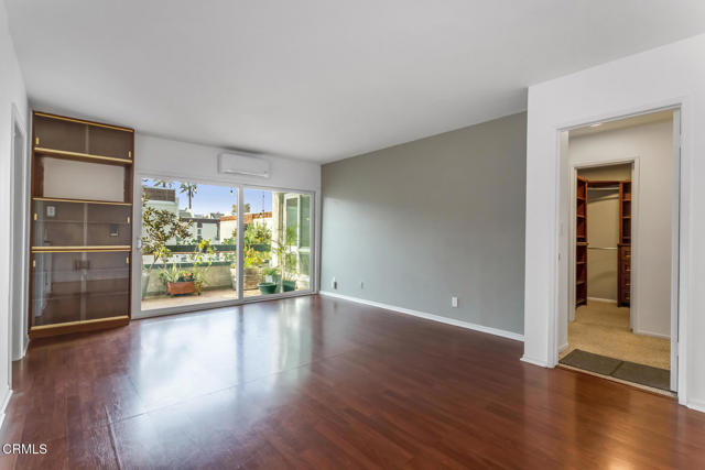 Detail Gallery Image 3 of 49 For 355 S Los Robles Ave #311,  Pasadena,  CA 91101 - 2 Beds | 1 Baths