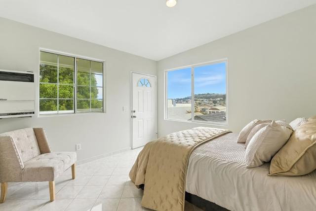 230 Rhine Street, San Francisco CA: https://media.crmls.org/mediaz/726047fb-63cb-4c0a-a192-f7ecbdd7396c.jpg