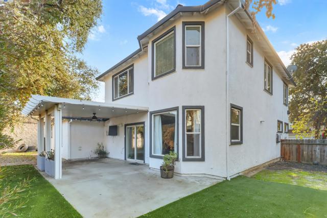 5512 Sagehen Ct, Loomis CA: https://media.crmls.org/mediaz/7260cfa2-2b37-4d49-911c-aa0a3e61e9e5.jpg