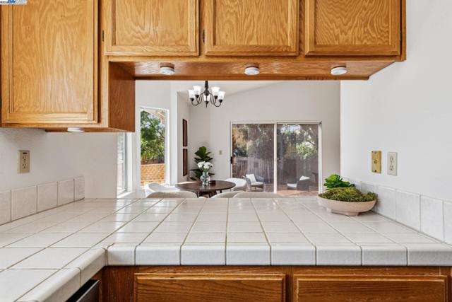 4415 Folsom Dr, Antioch CA: https://media.crmls.org/mediaz/72620ca4-f728-4363-9581-ee5a6b26adfd.jpg
