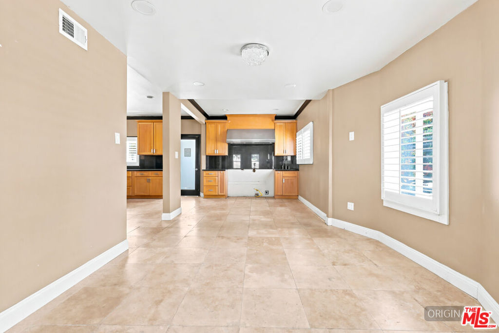 MLS #26856405 image #9