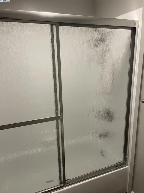 185 Sierra Dr, Walnut Creek CA: https://media.crmls.org/mediaz/7265d0fb-1c8f-4283-a058-5a8e501bc8e2.jpg