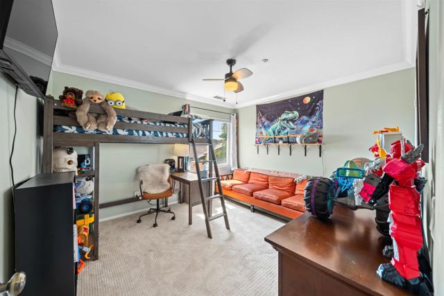 1312 Summer Ct, Vista CA: https://media.crmls.org/mediaz/72661718-4c8a-475c-8b7f-2c5cbf710bb3.jpg
