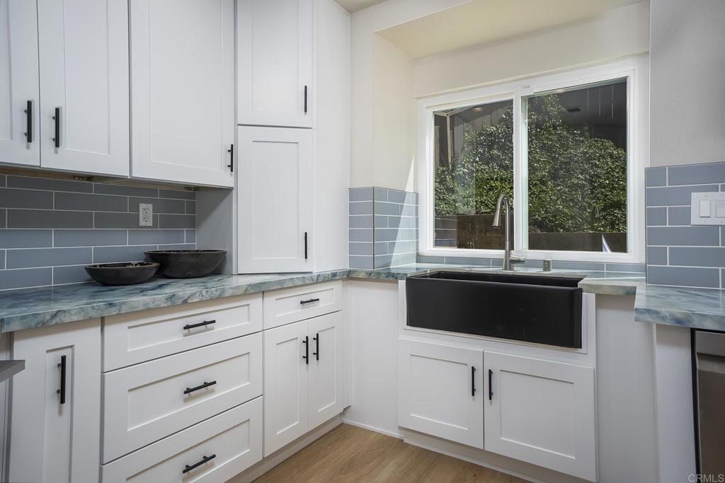 10717 Matinal Circle - photo 9